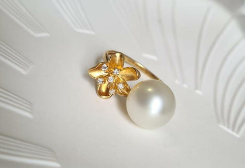 South sea white pearl ring