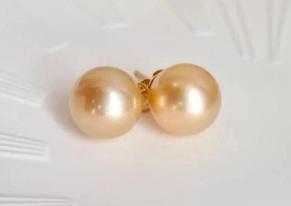 South sea gold pearl earring