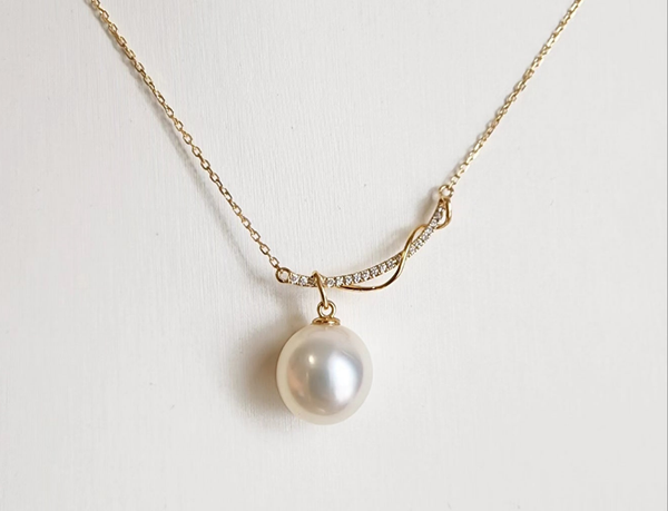 South sea pearl necklace