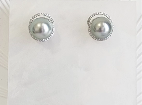 Tahitian sea pearl earring