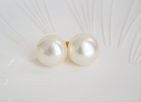 South sea pearl earring