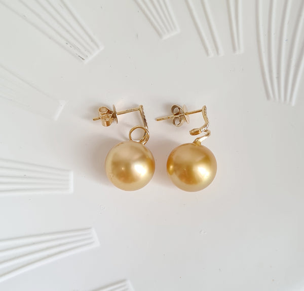 South sea gold pearl earring