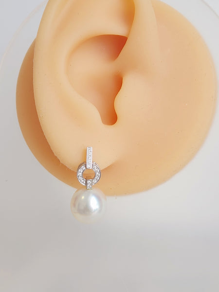 South sea white pearl earring