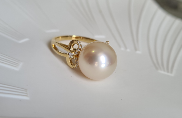 South sea cream pearl ring